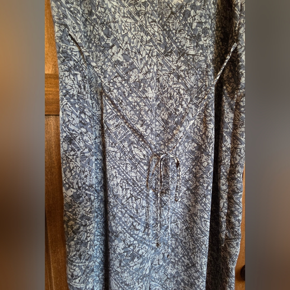 Northern Reflections Blue, Grey, Black Patterned Maxi Dress - Picture 6 of 6